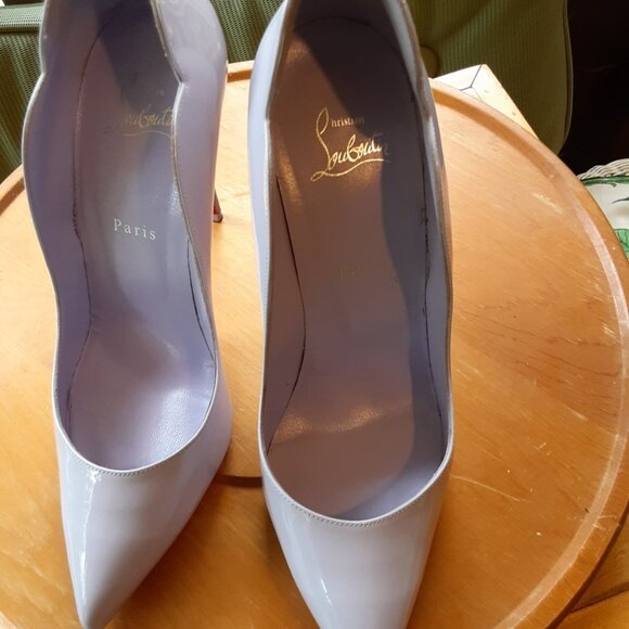 Christian Louboutin Shoes - Christian Louboutin Hot Chick 100 Size 40